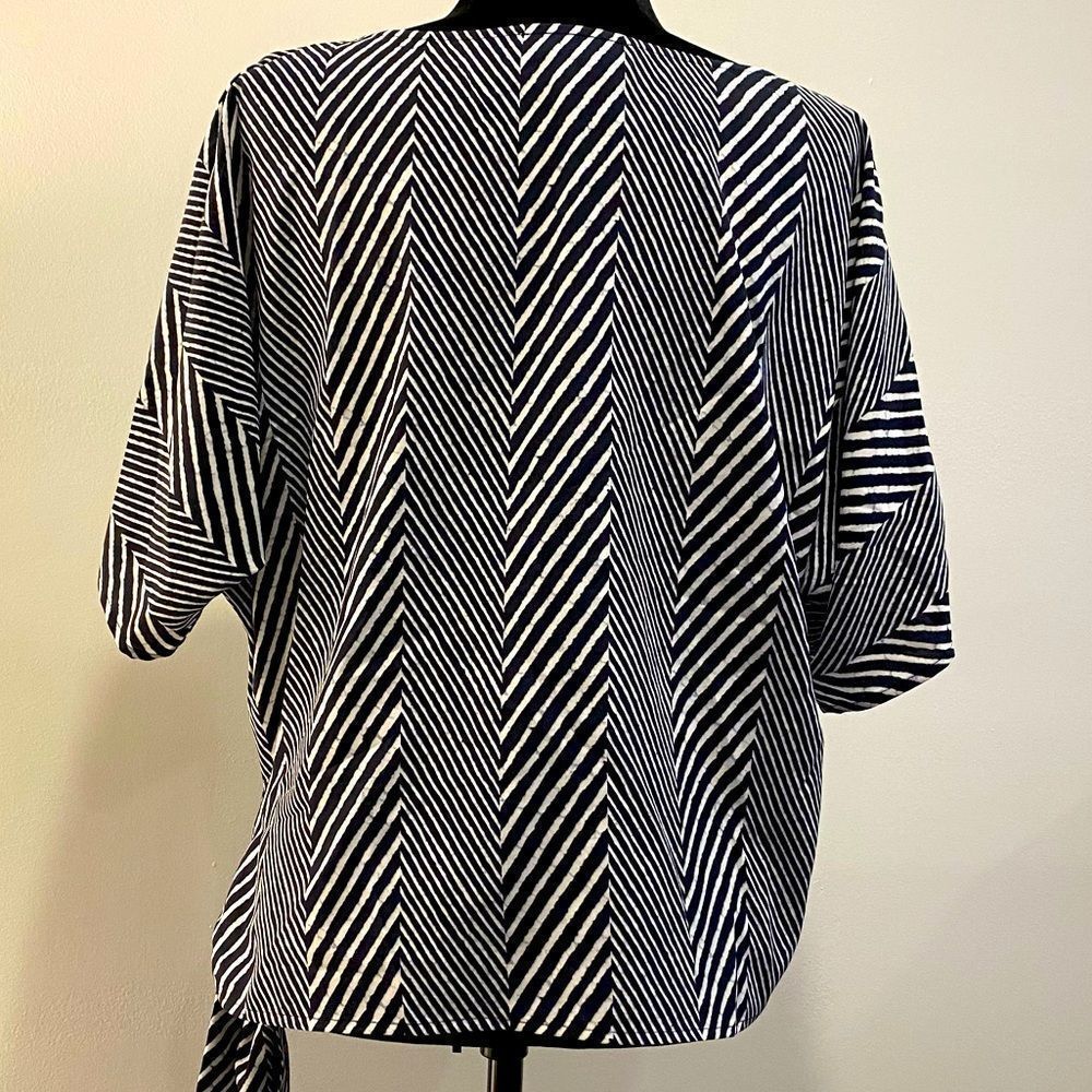MK Striped Blouse - Picture 2 of 5